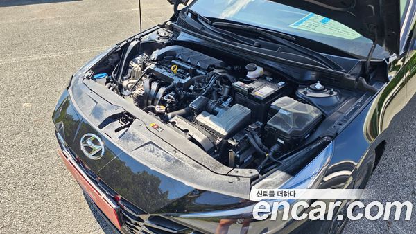Hyundai Elantra 2023, фото 6