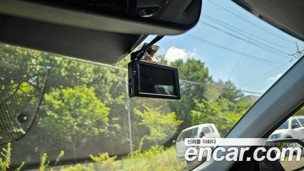 Hyundai Elantra 2023, фото 18