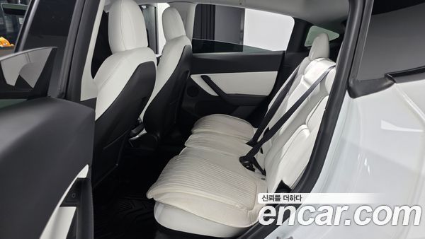 Tesla Model Y 2021, фото 12