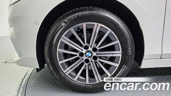 BMW 2 Series 2025, фото 5