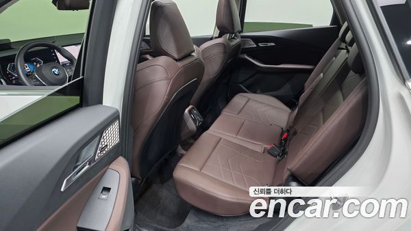 BMW 2 Series 2025, фото 16