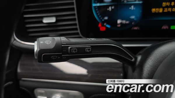 Mercedes-Benz GLE 2021, фото 28