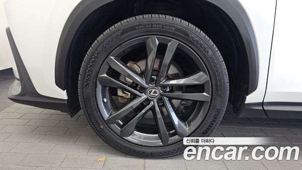 Lexus NX 2023, фото 5