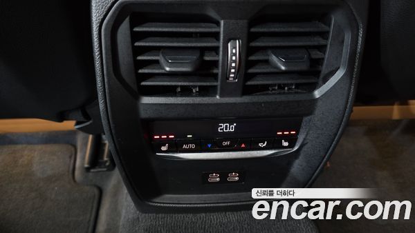 BMW 3 Series 2022, фото 30