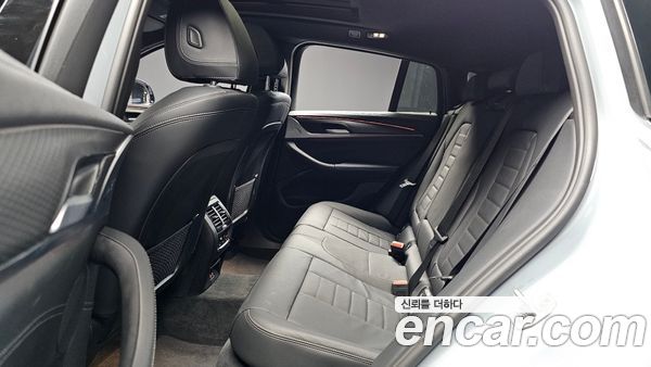 BMW X4 2025, фото 16