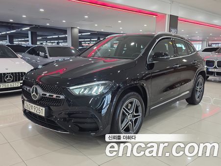 Mercedes-Benz GLA 2025