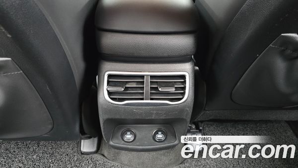 Hyundai Santa Fe 2021, фото 32