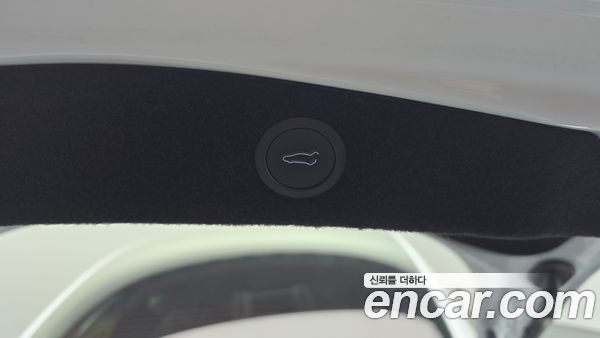 Tesla Model 3 2024, фото 24