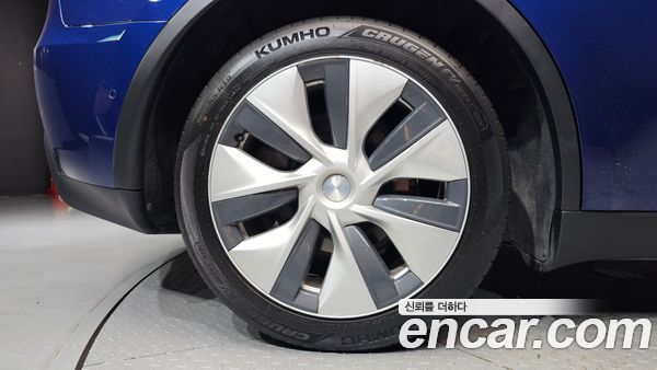 Tesla Model Y 2021, фото 5