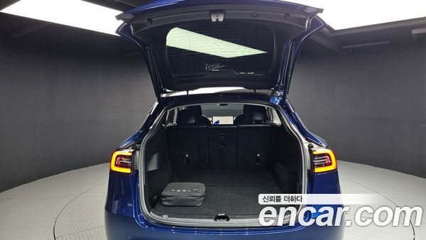 Tesla Model Y 2021, фото 20