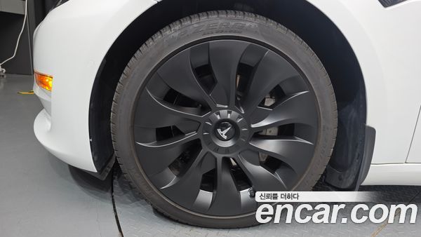 Tesla Model 3 2022, фото 5