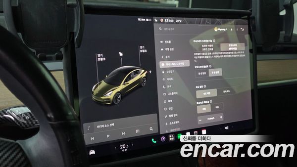 Tesla Model 3 2022, фото 29