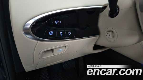 Genesis GV70 2025, фото 24