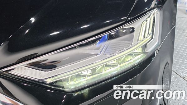 Audi A8 2020, фото 8
