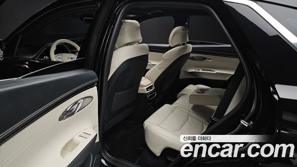 Genesis GV70 2022, фото 12