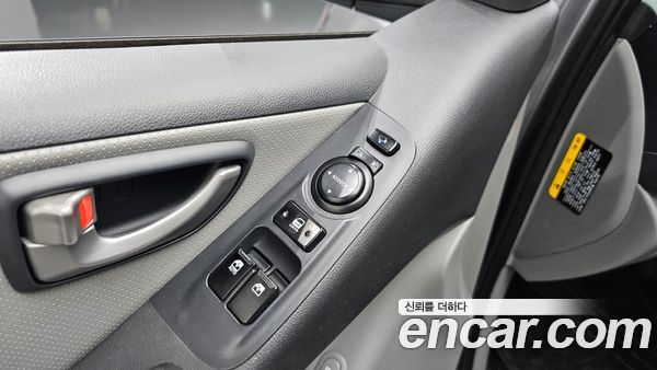 Hyundai Grand Starex 2021, фото 29