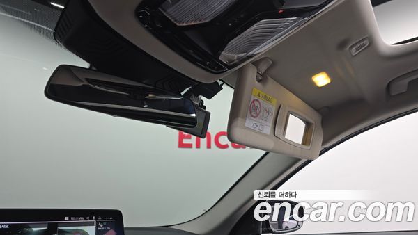 BMW 5 Series 2021, фото 29