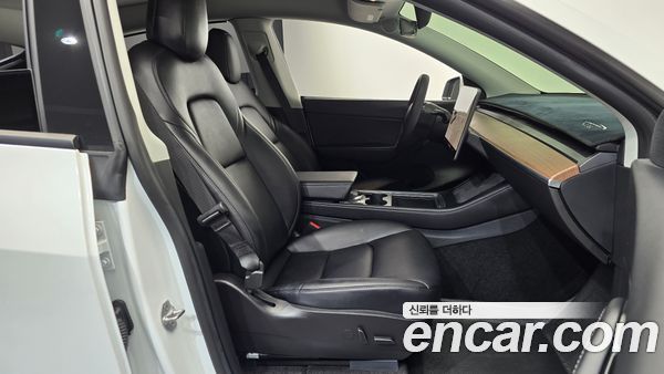 Tesla Model Y 2021, фото 16
