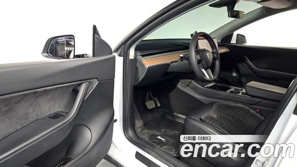 Tesla Model Y 2021, фото 13