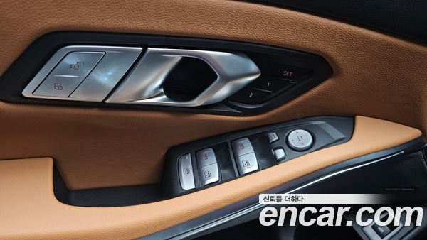 BMW 3 Series 2025, фото 29