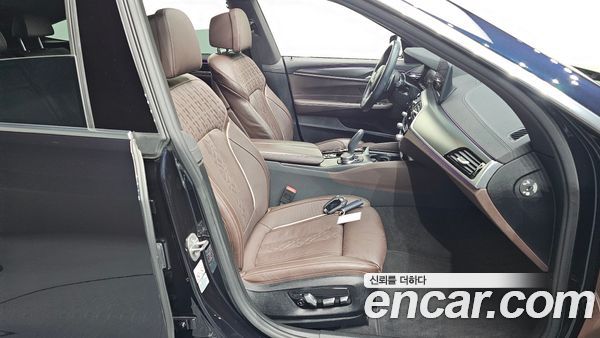 BMW Gran Turismo 2023, фото 16