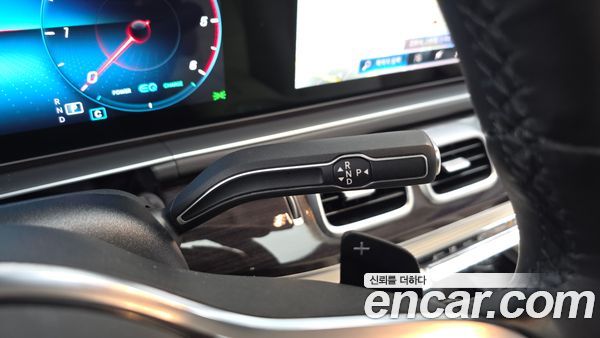 Mercedes-Benz GLE 2022, фото 9