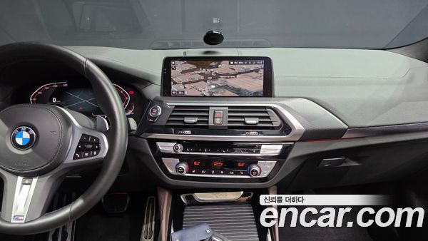 BMW X4 2020, фото 24