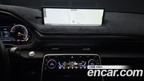 Genesis GV80 2021, фото 14