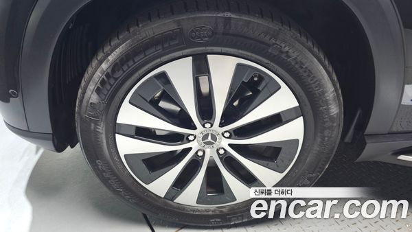 Mercedes-Benz GLE 2023, фото 4