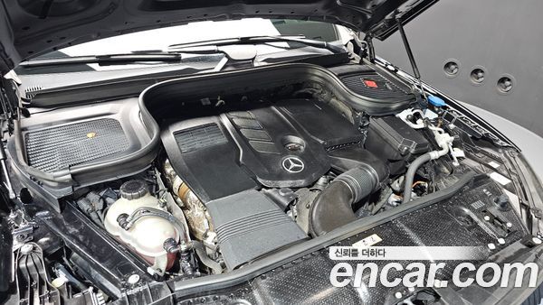 Mercedes-Benz GLE 2023, фото 5