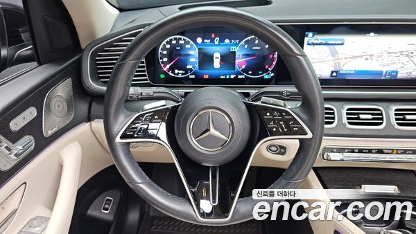 Mercedes-Benz GLE 2023, фото 17