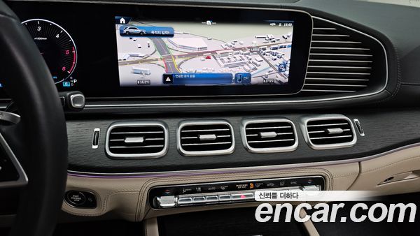 Mercedes-Benz GLE 2023, фото 18