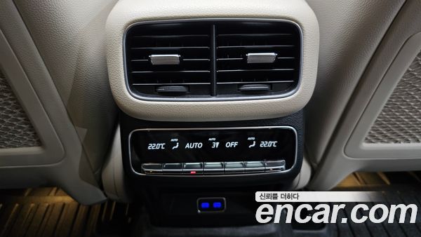 Mercedes-Benz GLE 2023, фото 28