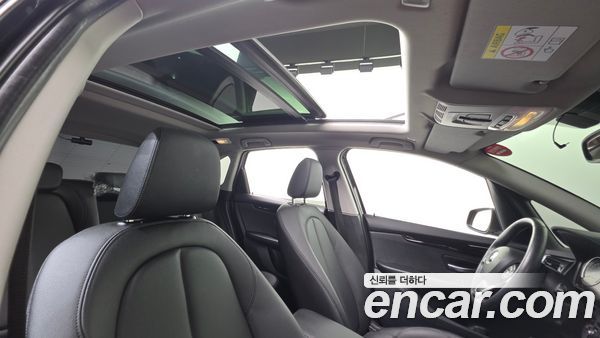 BMW 2 Series 2021, фото 20