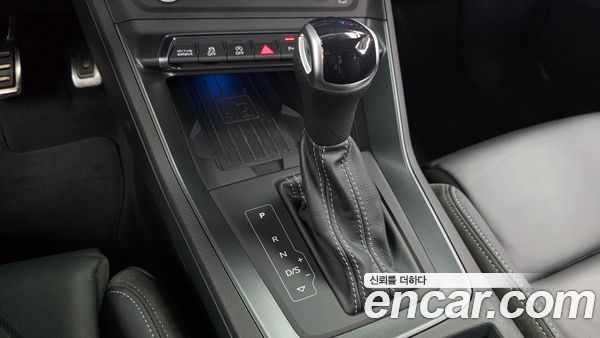 Audi Q3 2023, фото 12