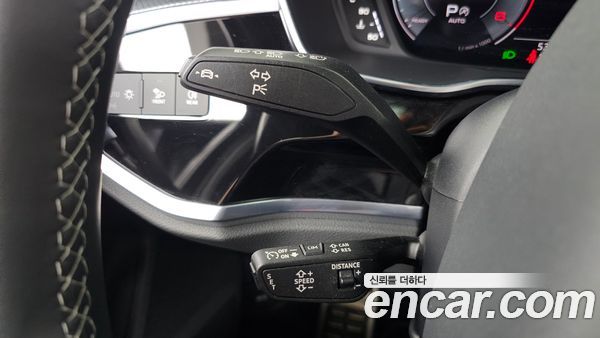 Audi Q3 2023, фото 20