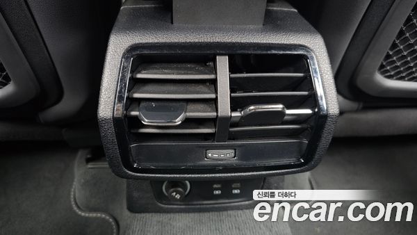 Audi Q3 2023, фото 32