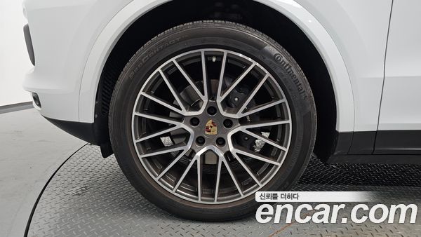 Porsche Cayenne 2023, фото 4