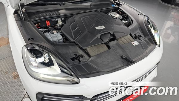 Porsche Cayenne 2023, фото 5