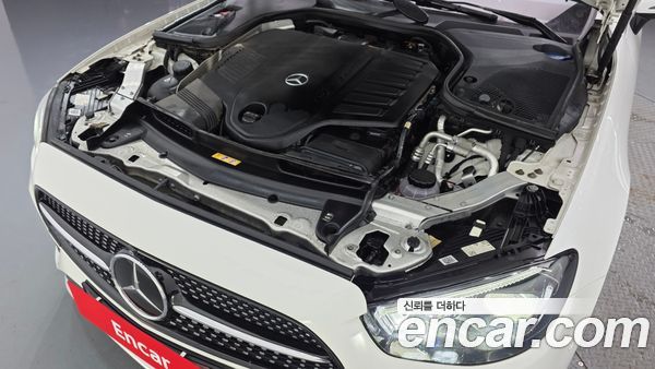 Mercedes-Benz E-Class 2021, фото 5