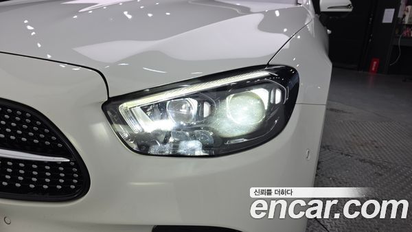 Mercedes-Benz E-Class 2021, фото 7