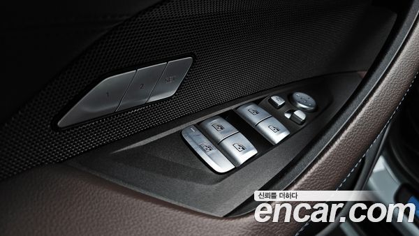 BMW i4 2024, фото 28
