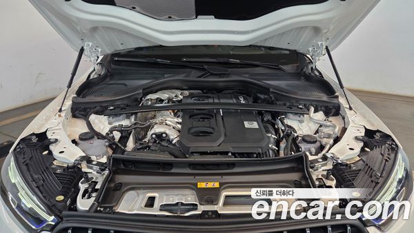 Mercedes-Benz GLC 2025, фото 6