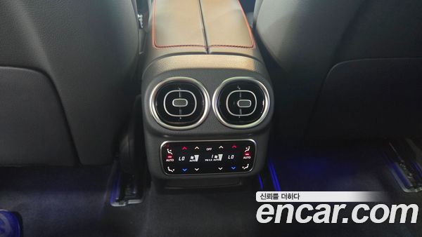 Mercedes-Benz GLC 2025, фото 18
