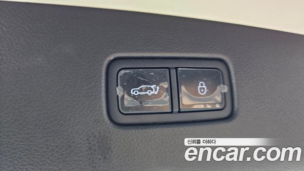 Genesis GV70 2025, фото 32