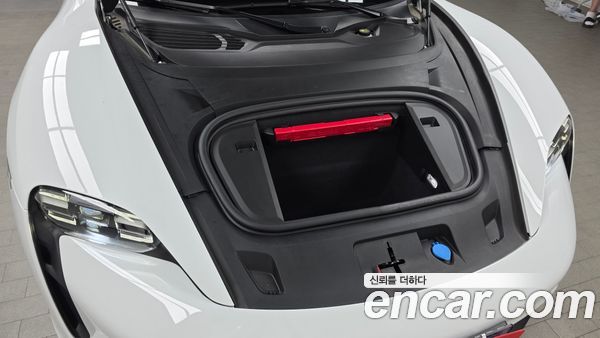 Porsche Taycan 2023, фото 6