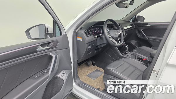 Volkswagen Tiguan 2023, фото 18