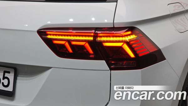 Volkswagen Tiguan 2023, фото 9