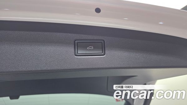 Volkswagen Tiguan 2023, фото 30