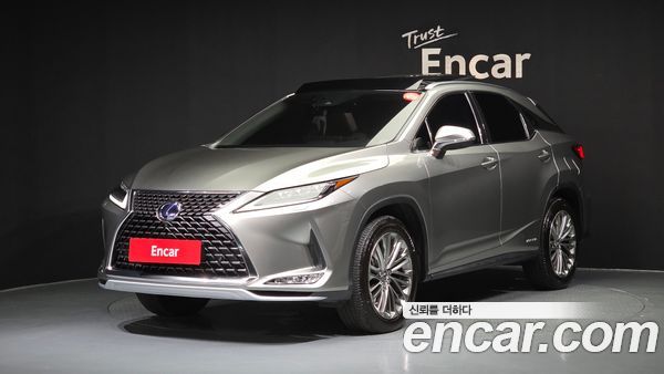 Lexus RX 2021